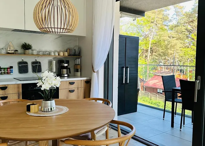 Hevenia Meeresrauschen Am -sunny Side Baltic- * ポゴジェリツァ